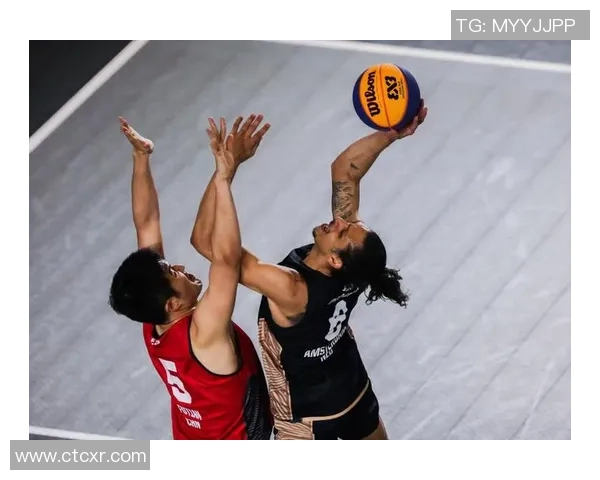 深圳篮球队在大师赛中的团队协作表现分析与启示